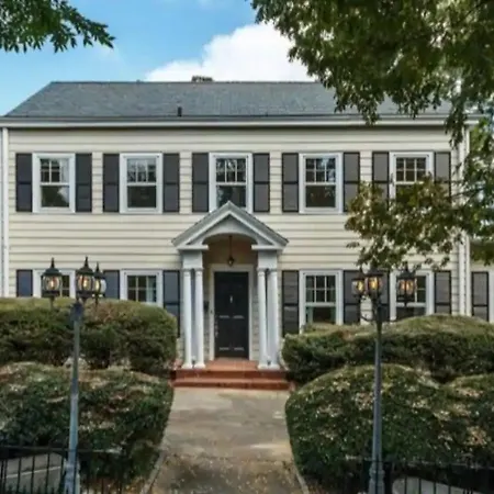 Efficiency In Grand Old Home, Downtown Durham